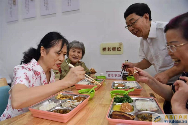 重慶南岸：城市“魔術師”為民辦實事(圖1)
