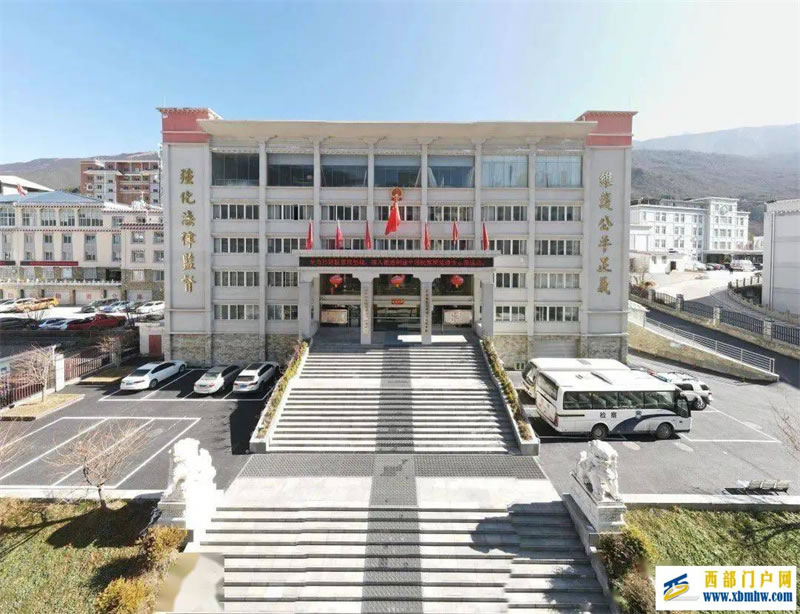 甘孜檢察堅持“三輪驅動”促進甘孜涉藏地區檢察工作整體提升(圖1)