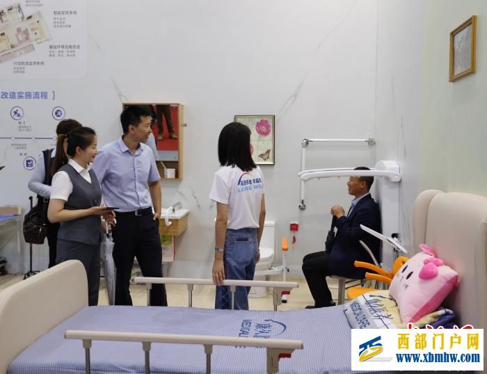 2023寧夏養老服務業博覽會暨論壇在銀川開幕 簽約金額近10億元(圖4)